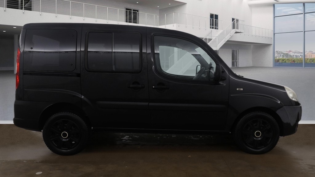 Used Fiat Doblo 2011 for sale - 77581716: Photo 5