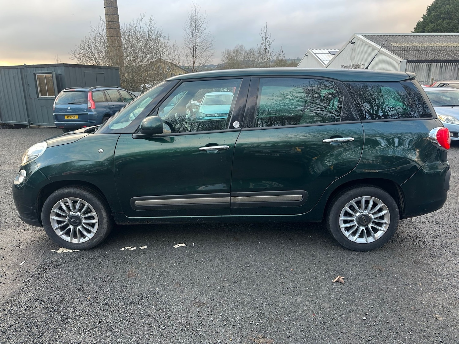 Used Fiat 500L 2014 for sale - 77417500: Photo 9