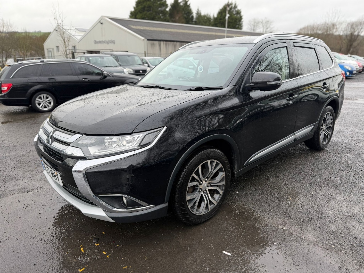 Used Mitsubishi Outlander 2017 for sale - 77618316: Photo 3