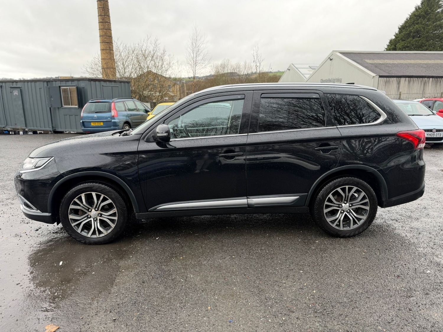 Used Mitsubishi Outlander 2017 for sale - 77618316: Photo 6