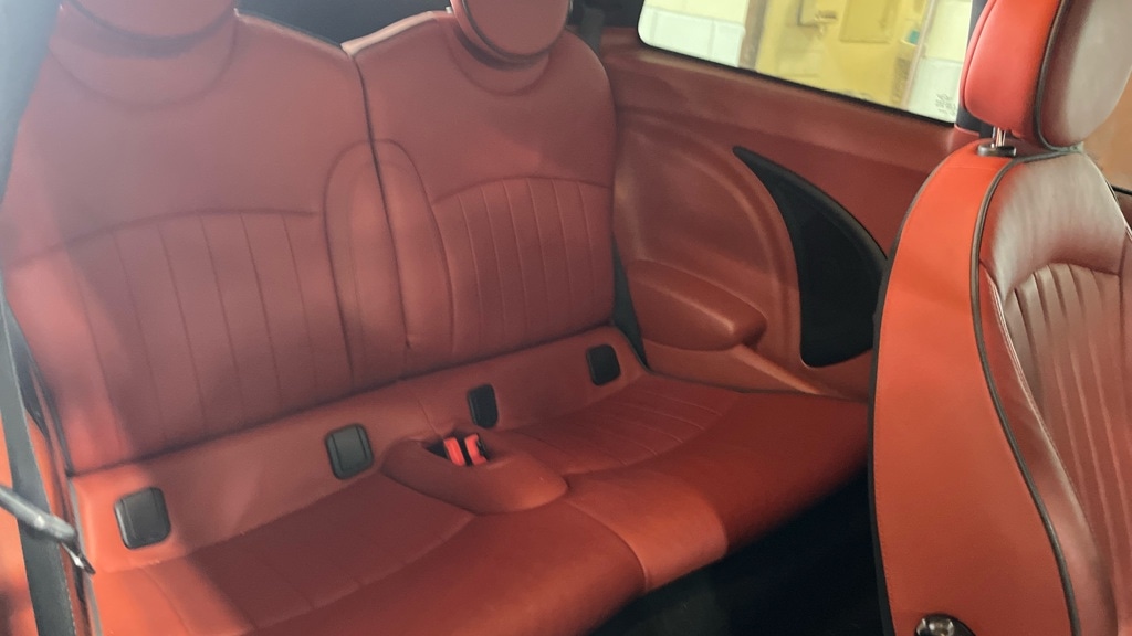 Used MINI Hatch 2010 for sale - 77931749: Photo 8