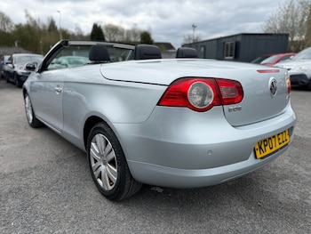 Used Volkswagen EOS 2007 for sale - 78132044: Photo