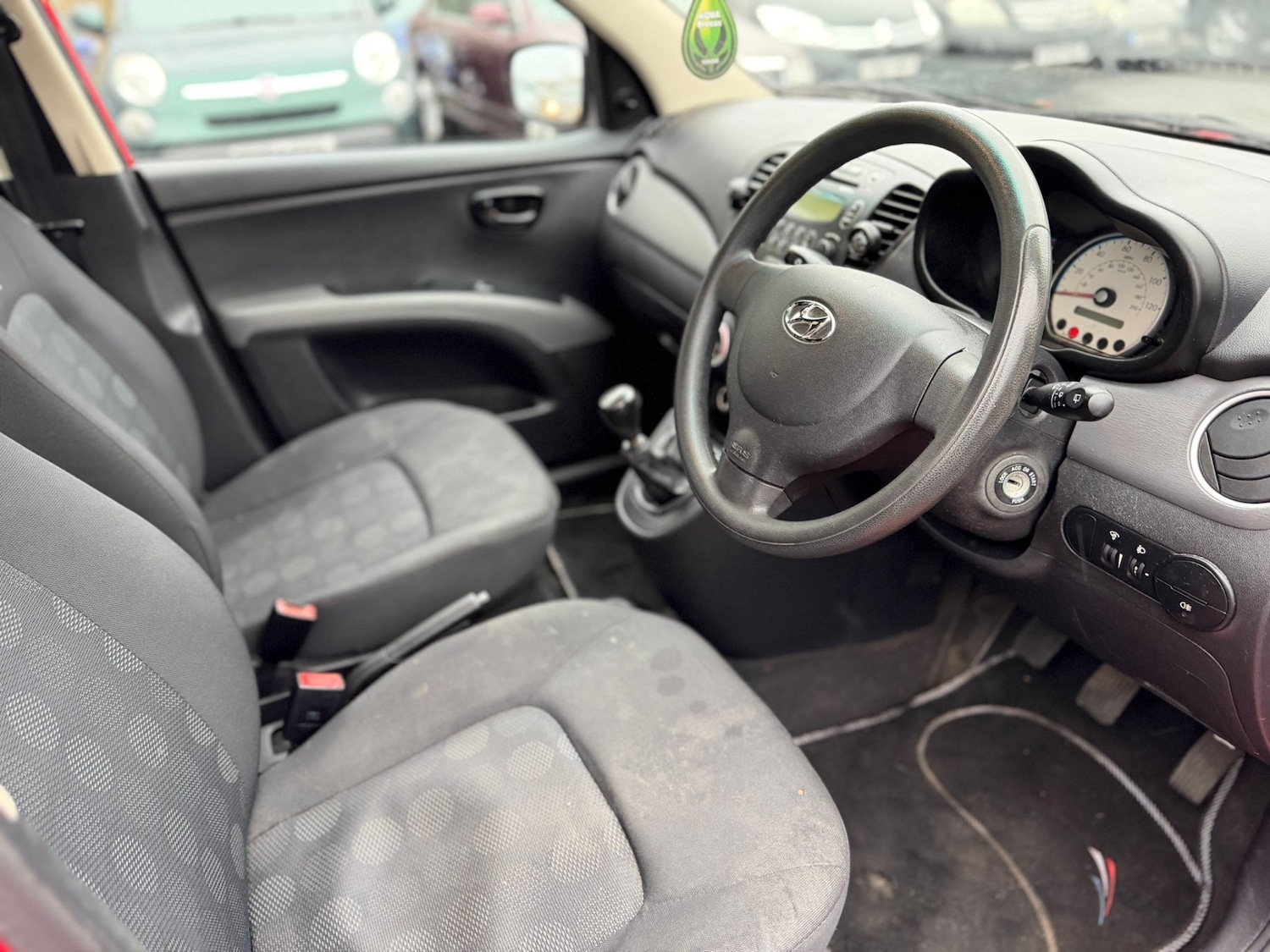 Used Hyundai i10 2010 for sale - 77449605: Photo 9