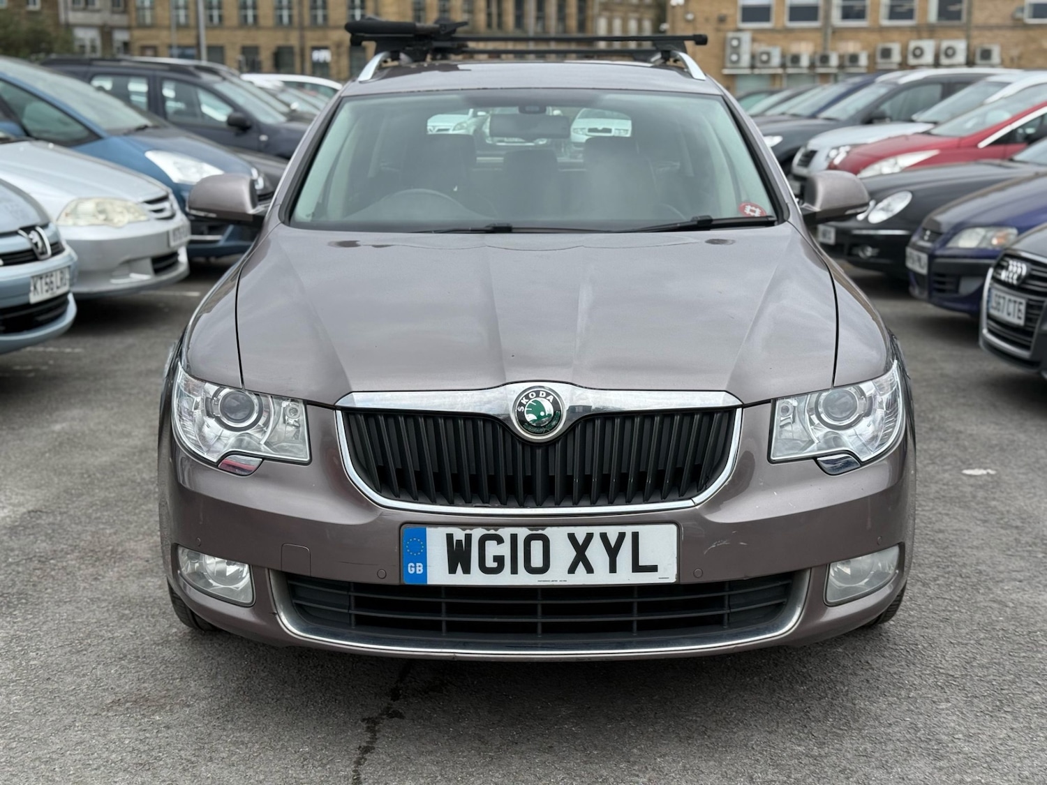 Used Skoda Superb 2010 for sale - 77432657: Photo 2