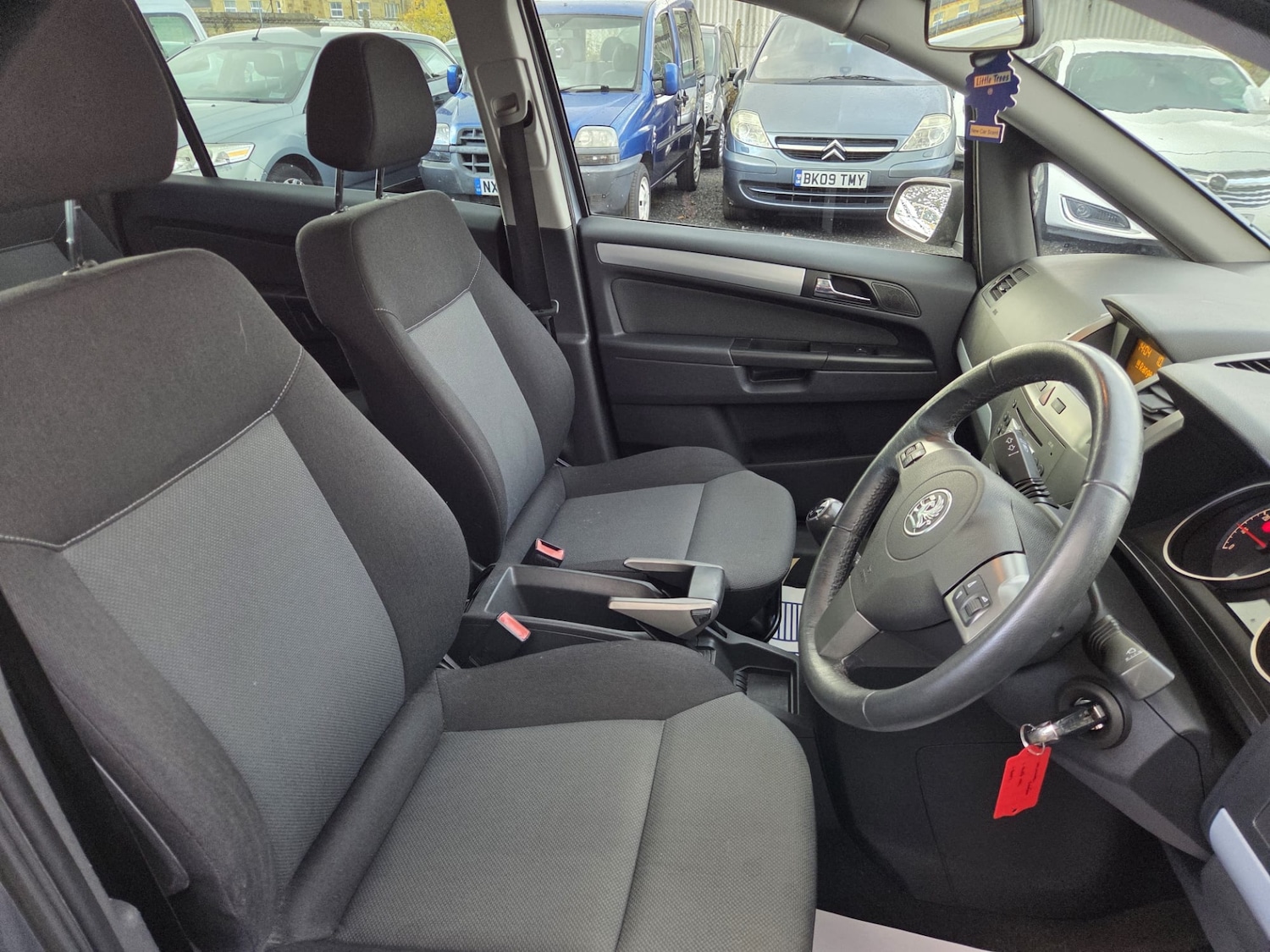 Used Vauxhall Zafira 2006 for sale - 77432259: Photo 8
