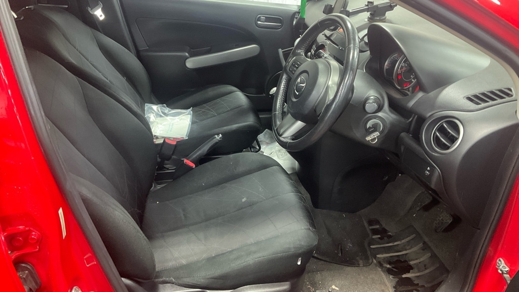 Used Mazda Mazda2 2013 for sale - 77931673: Photo 7