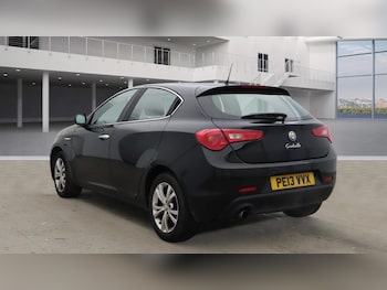 Used Alfa Romeo Giulietta 2013 for sale - 77517793: Photo