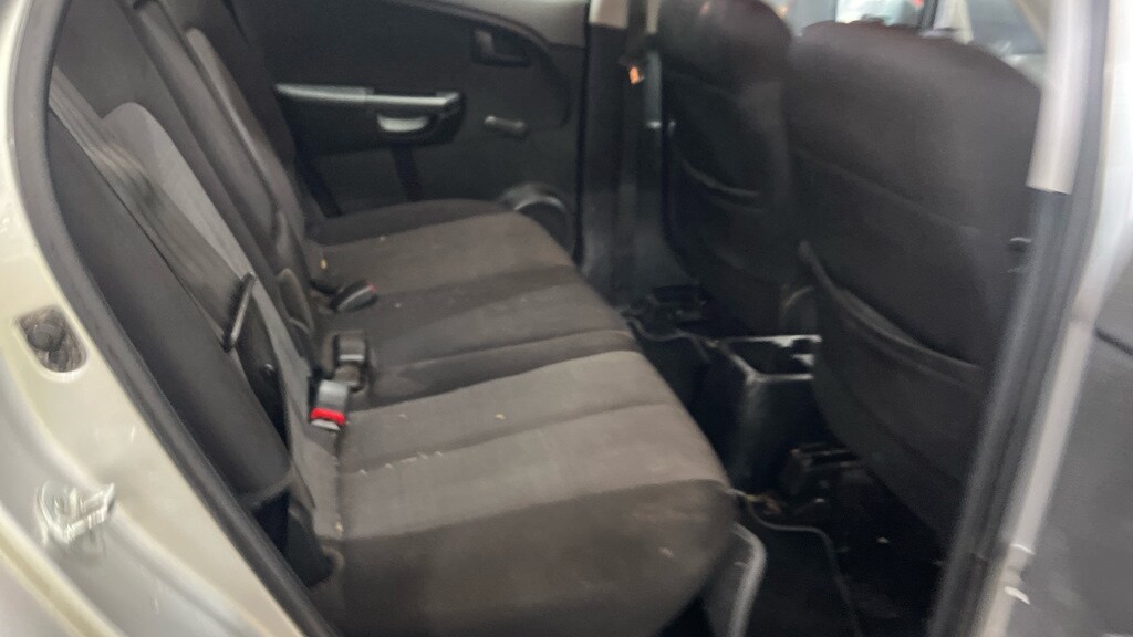 Used Kia Venga 2013 for sale - 78163831: Photo 8