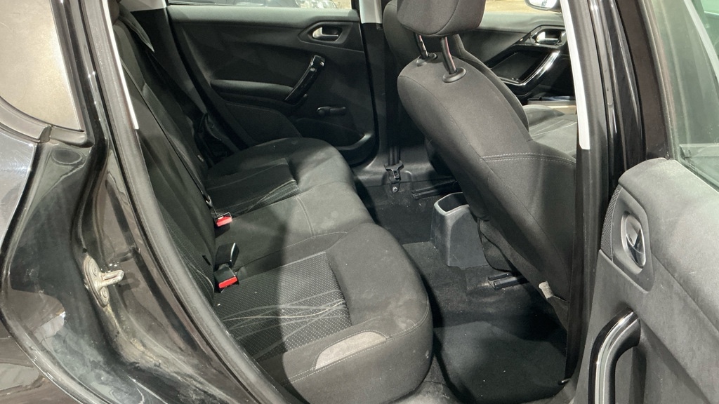 Used Peugeot 208 2012 for sale - 77664950: Photo 10