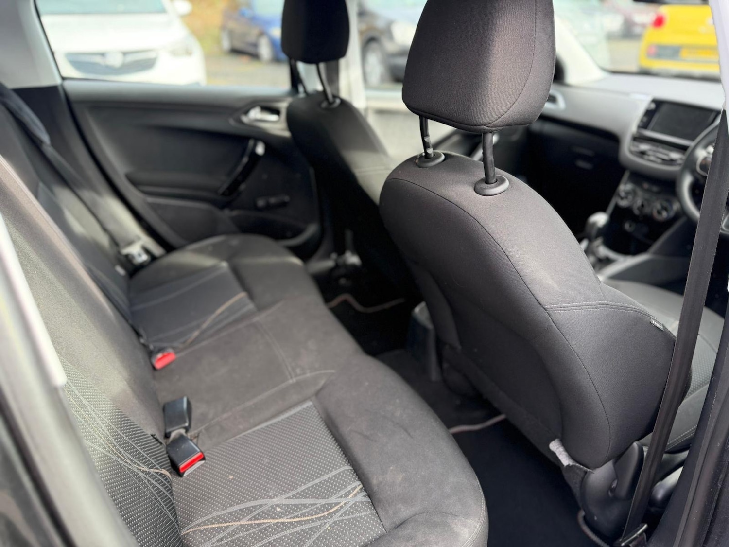 Used Peugeot 208 2012 for sale - 77664950: Photo 12