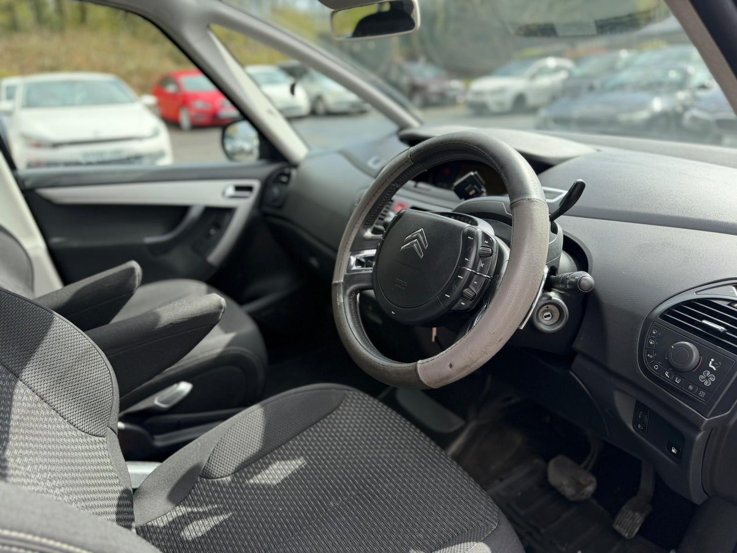 Used Citroen Grand C4 Picasso 2010 for sale - 78053973: Photo 10