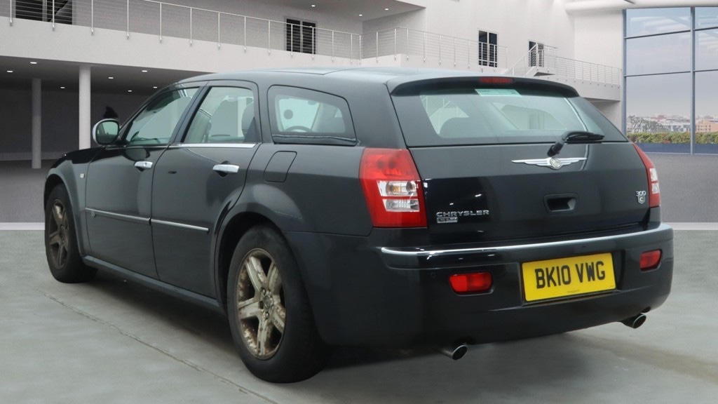 Used Chrysler 300C 2010 for sale - 78079345: Photo 3