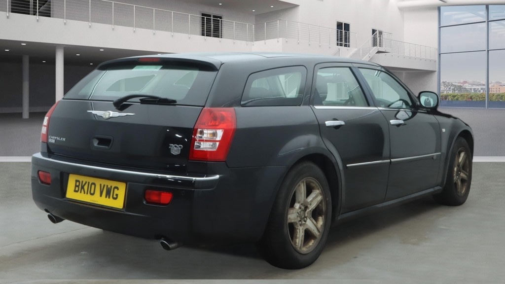 Used Chrysler 300C 2010 for sale - 78079345: Photo 4