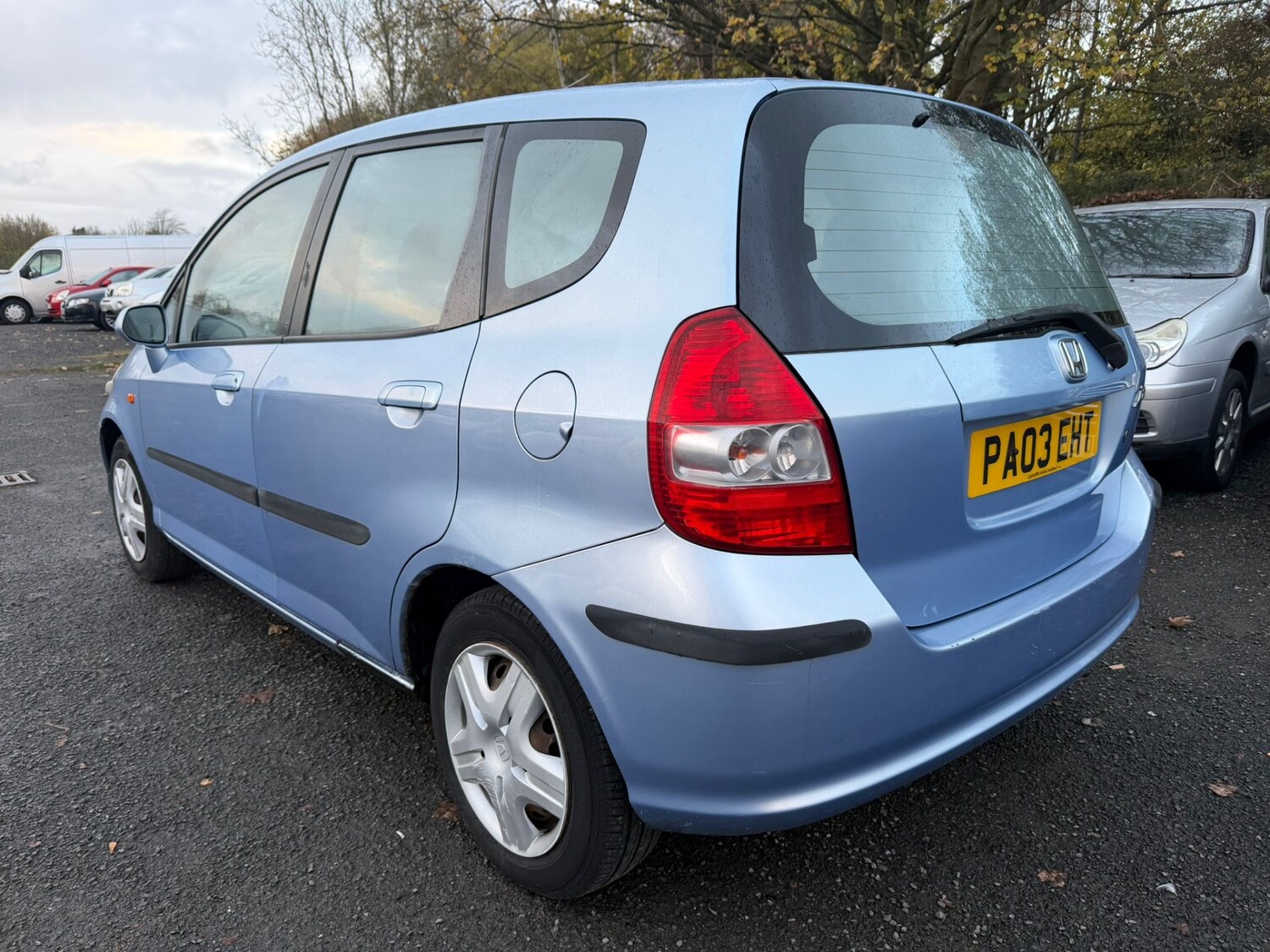 Used Honda Jazz 2003 for sale - 77418549: Photo 6