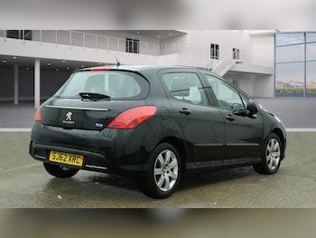 Used Peugeot 308 2012 for sale - 77434956: Photo