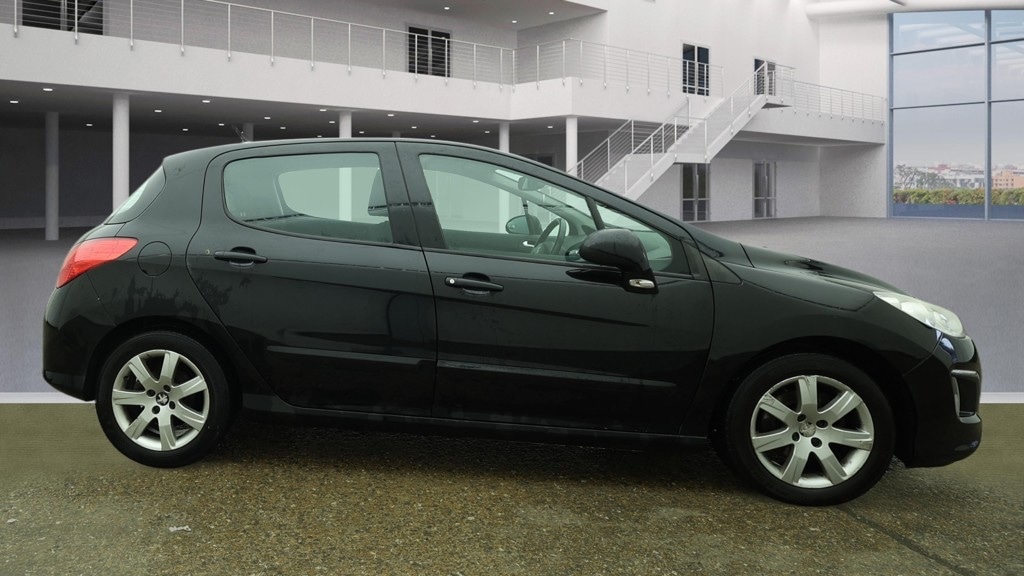Used Peugeot 308 2012 for sale - 77434956: Photo 5