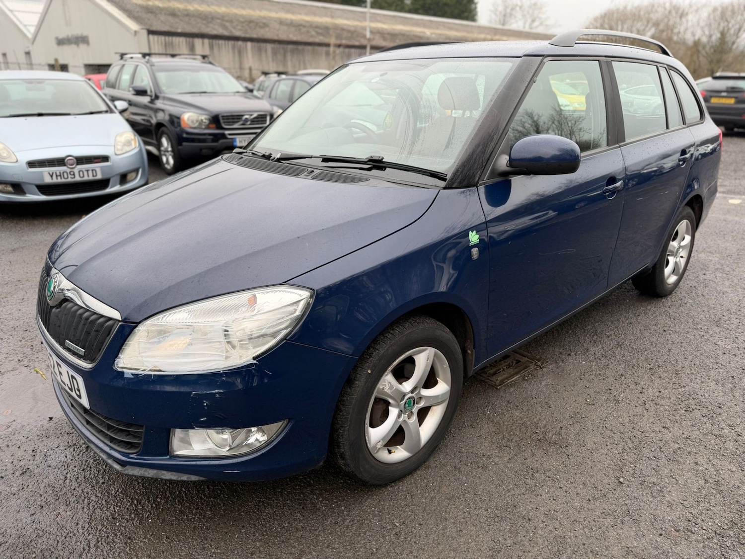 Used Skoda Fabia 2012 for sale - 77449847: Photo 2