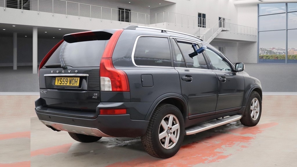 Used Volvo XC90 2010 for sale - 78028034: Photo 4