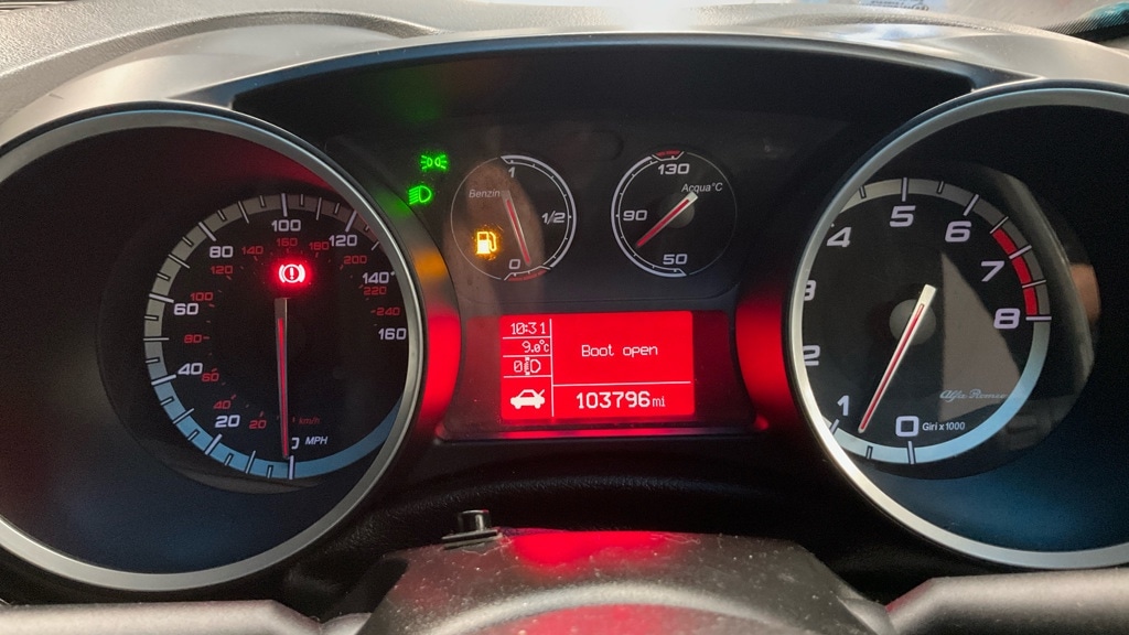 Used Alfa Romeo Giulietta 2011 for sale - 77435878: Photo 10