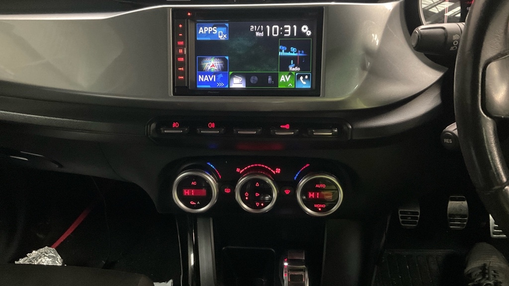 Used Alfa Romeo Giulietta 2011 for sale - 77435878: Photo 11