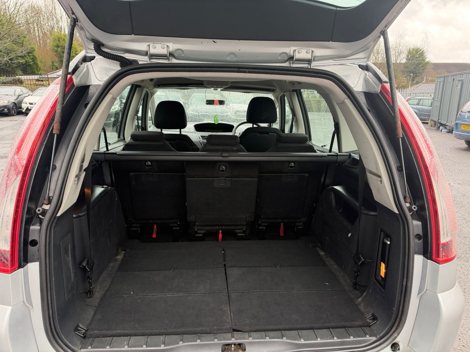 Used Citroen Grand C4 Picasso 2011 for sale - 77846519: Photo 13