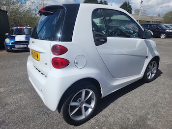 Used smart fortwo 2011 for sale - 78224777: Photo