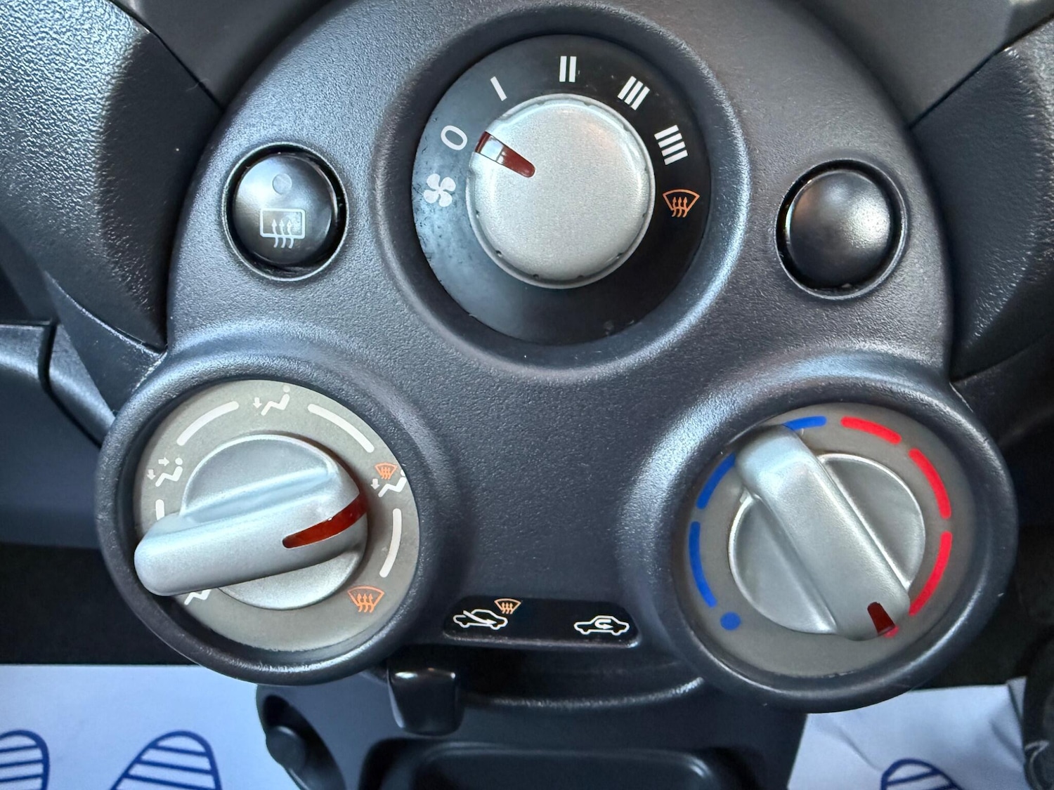 Used Nissan Micra 2013 for sale - 77637434: Photo 36