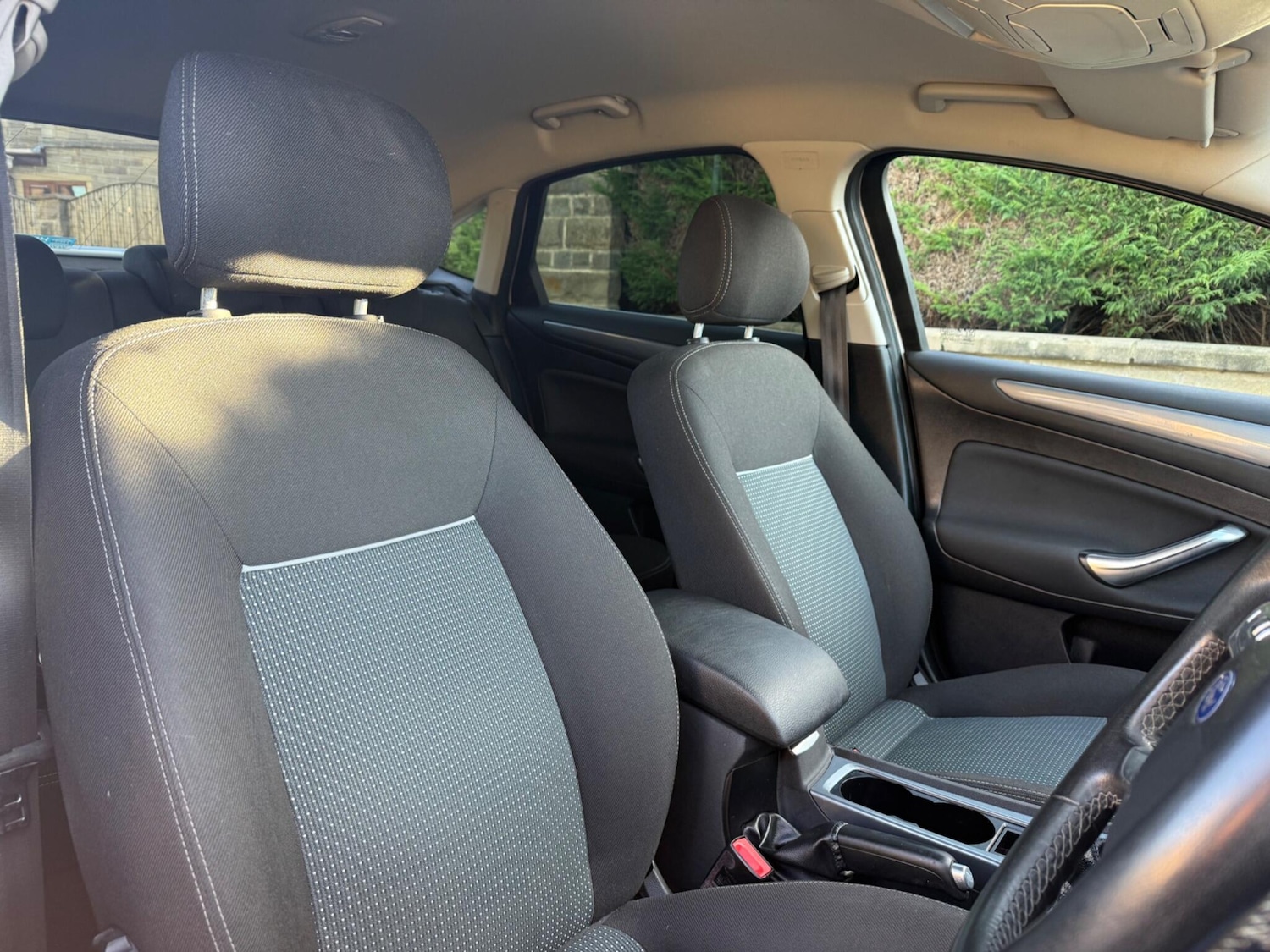 Used Ford Mondeo 2013 for sale - 77130749: Photo 23