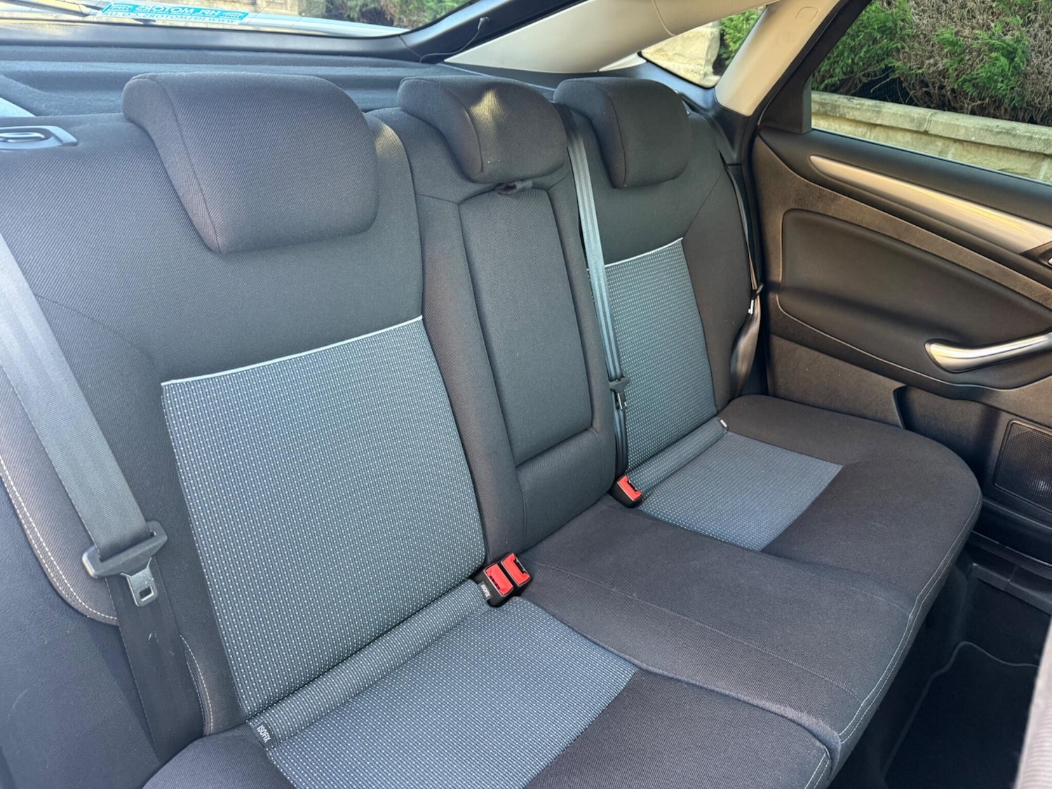 Used Ford Mondeo 2013 for sale - 77130749: Photo 27