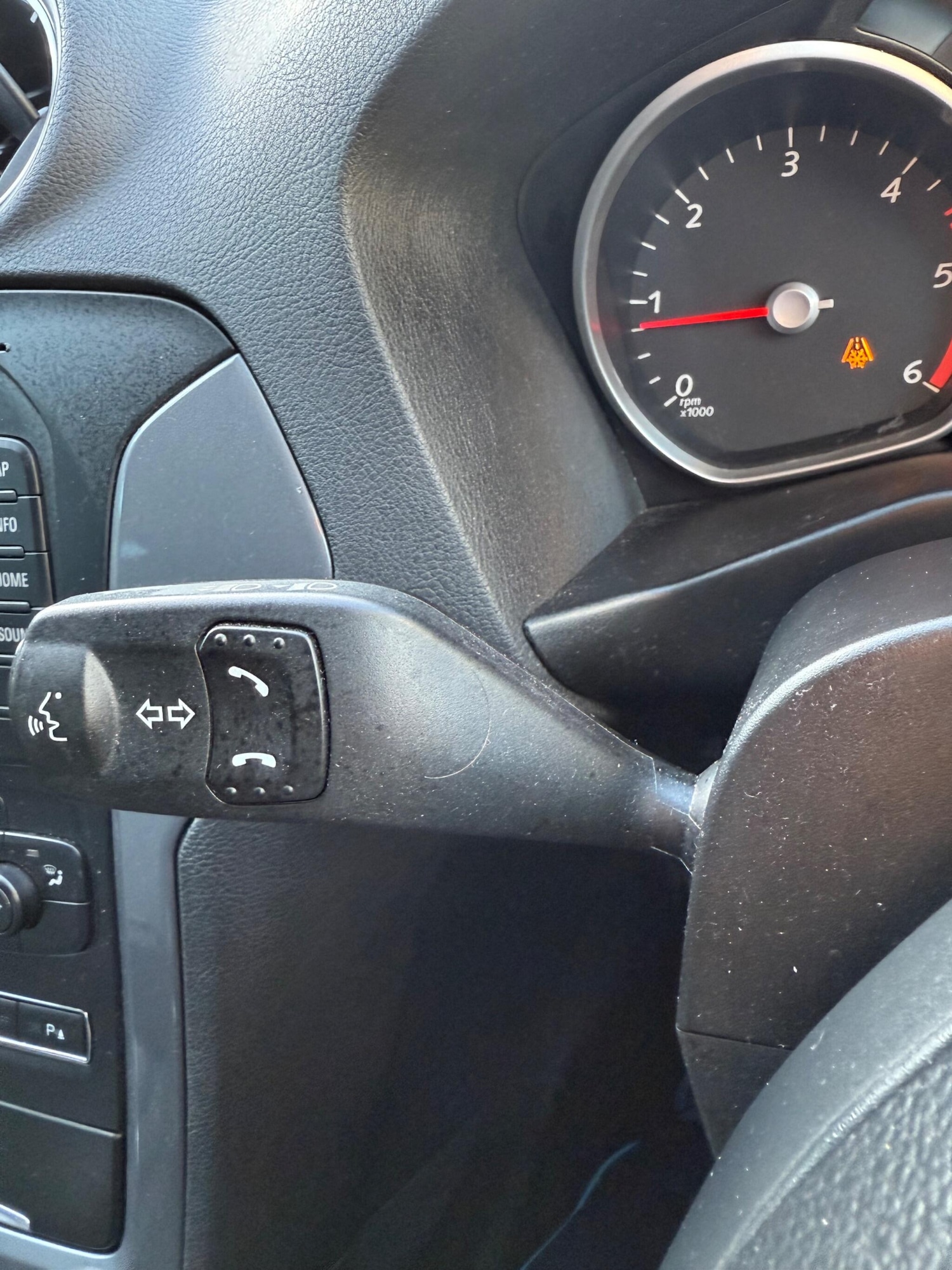 Used Ford Mondeo 2013 for sale - 77130749: Photo 35