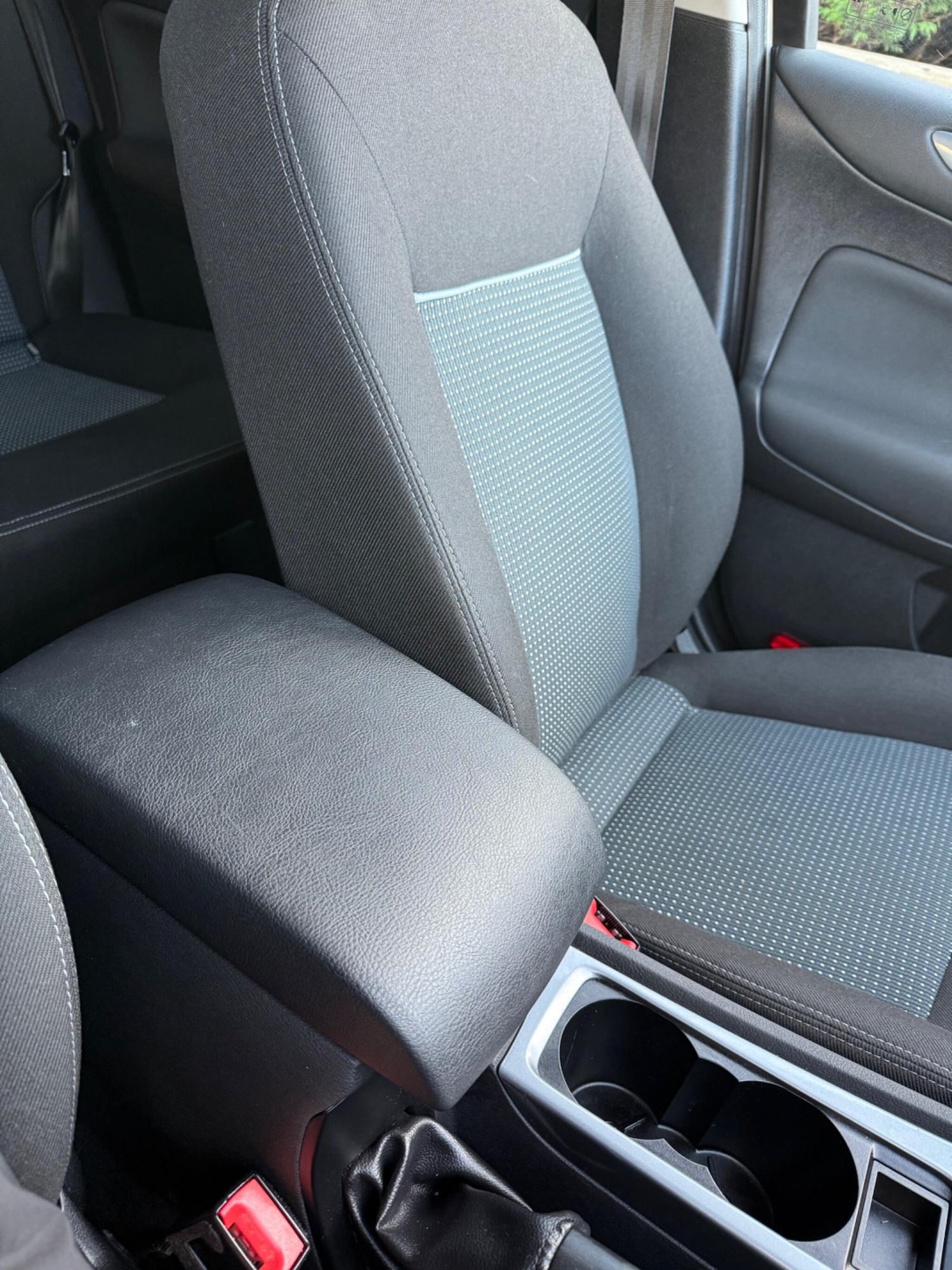 Used Ford Mondeo 2013 for sale - 77130749: Photo 44