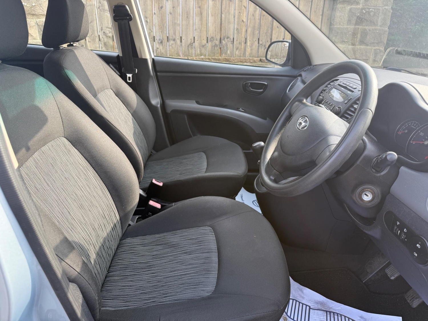 Used Hyundai i10 for sale - 77769079: Photo 21