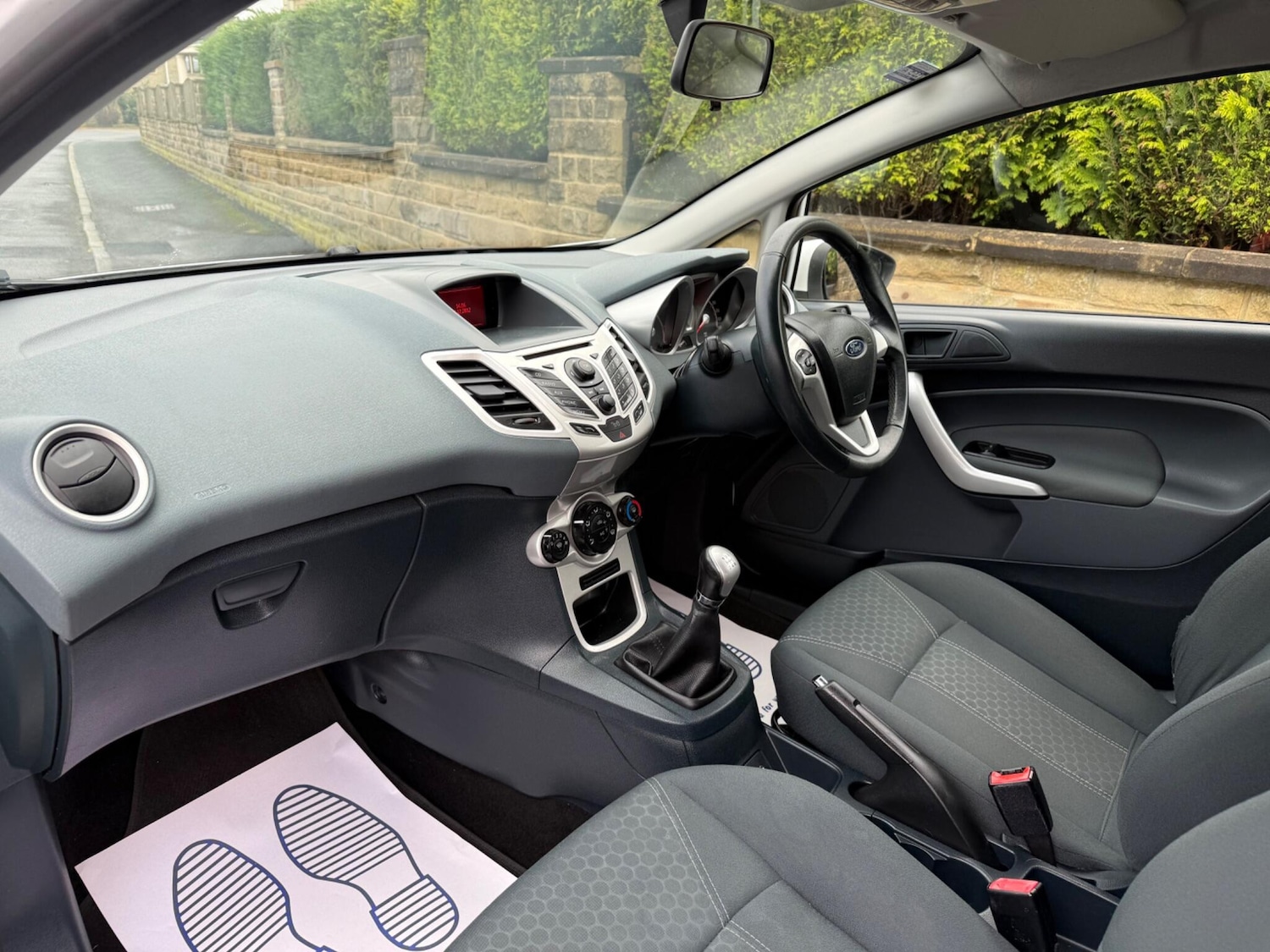 Used Ford Fiesta 2011 for sale - 77238078: Photo 19