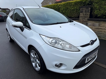 Used Ford Fiesta 2011 for sale - 77238078: Photo