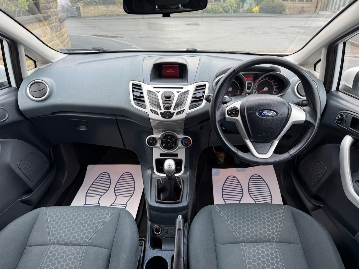 Used Ford Fiesta 2011 for sale - 77238078: Photo 21