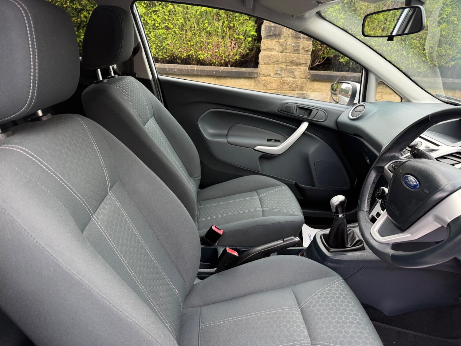 Used Ford Fiesta 2011 for sale - 77238078: Photo 23