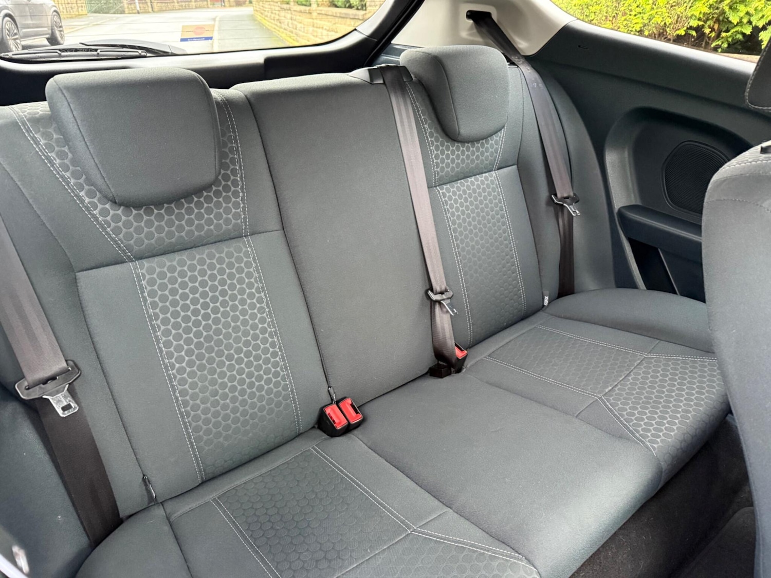 Used Ford Fiesta 2011 for sale - 77238078: Photo 27