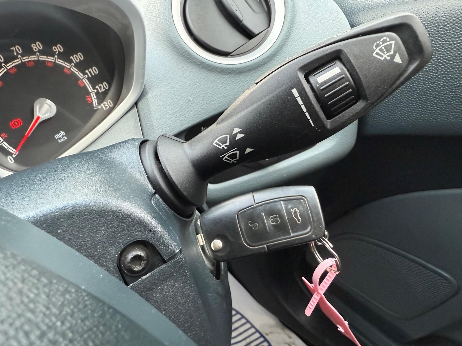 Used Ford Fiesta 2011 for sale - 77238078: Photo 34