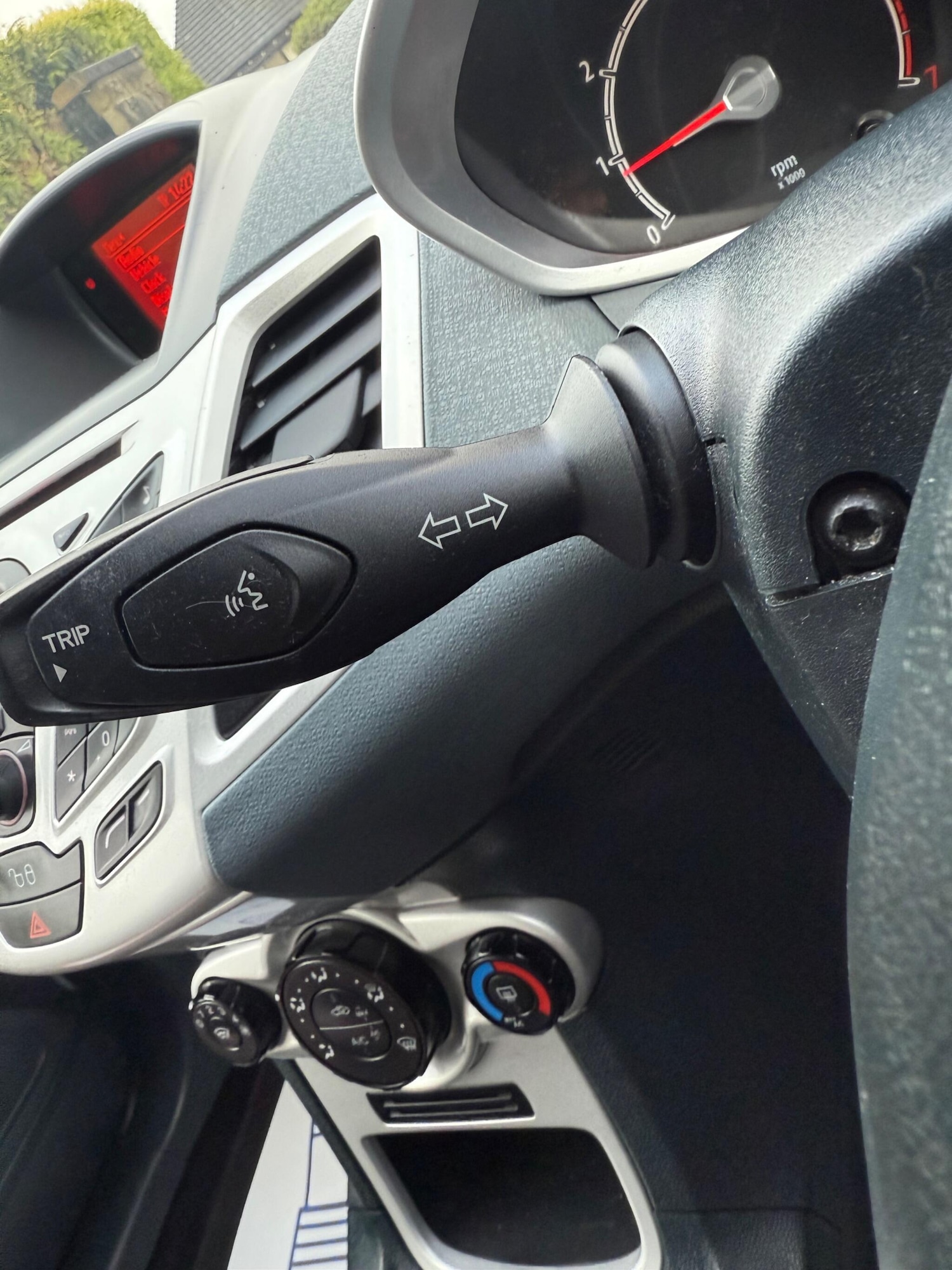 Used Ford Fiesta 2011 for sale - 77238078: Photo 35