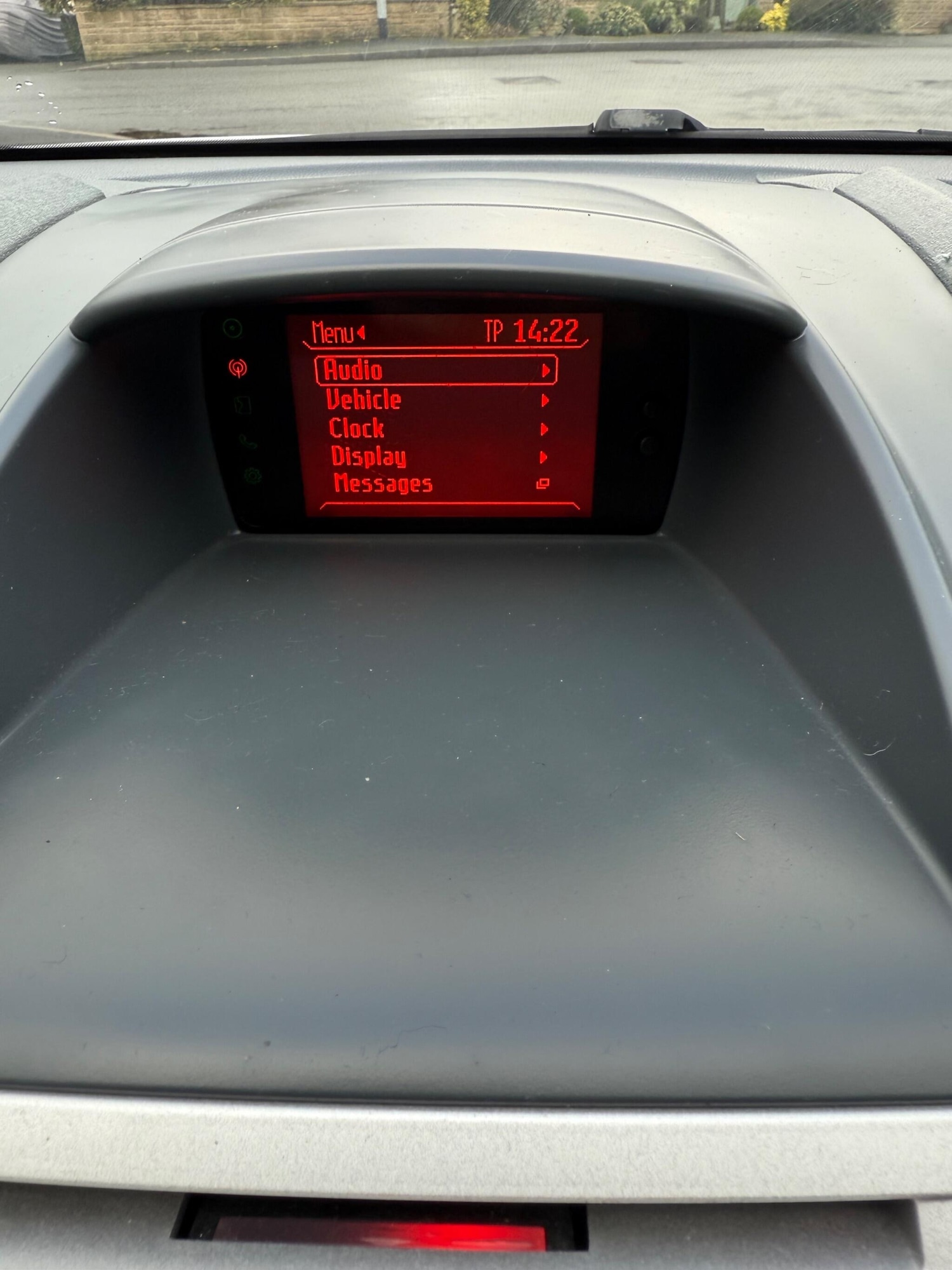 Used Ford Fiesta 2011 for sale - 77238078: Photo 41