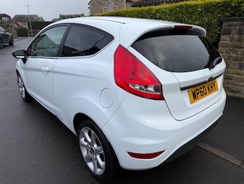 Used Ford Fiesta 2011 for sale - 77238078: Photo