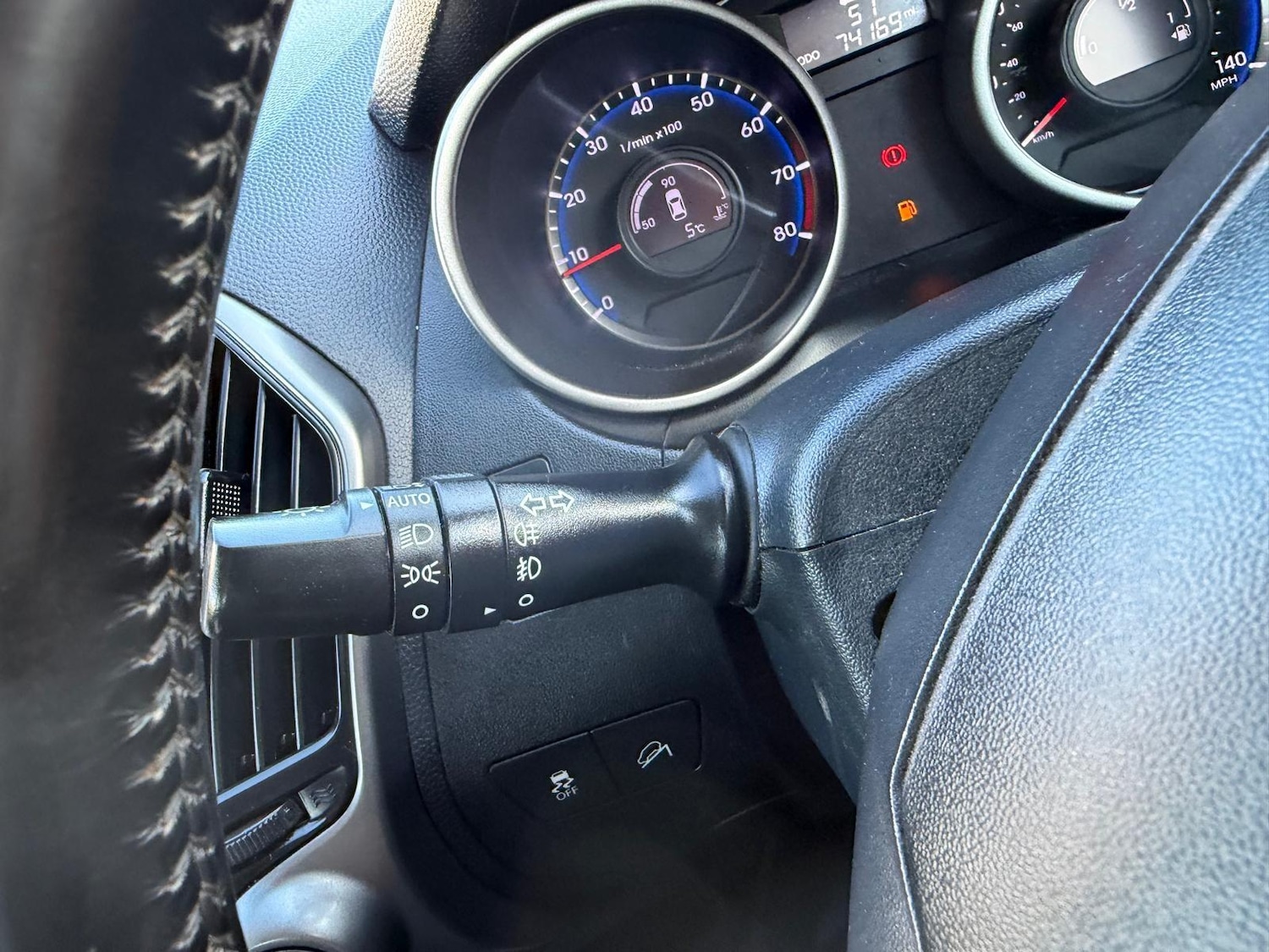 Used Hyundai Ix35 2015 for sale - 76656970: Photo 27