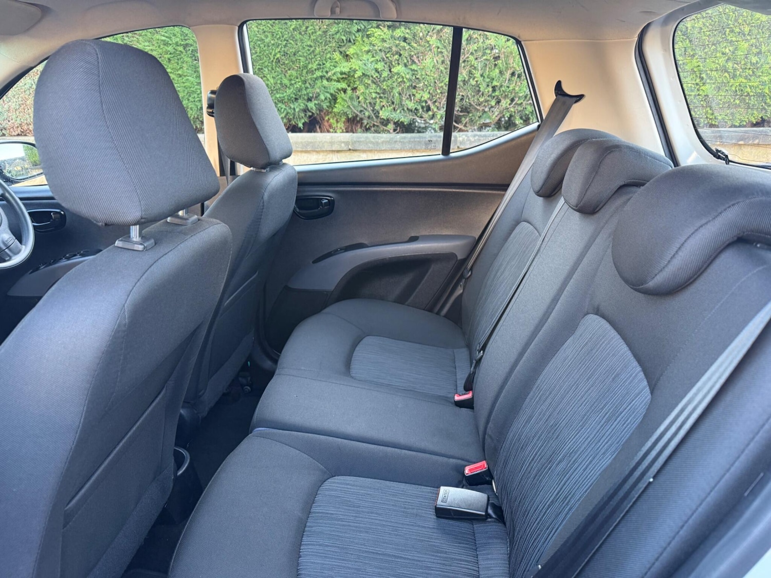 Used Hyundai i10 2014 for sale - 77753838: Photo 22