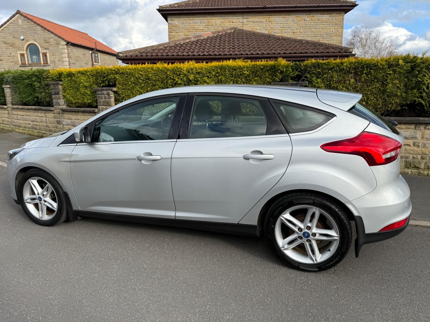 Used Ford Focus 2015 for sale - 78085809: Photo 8