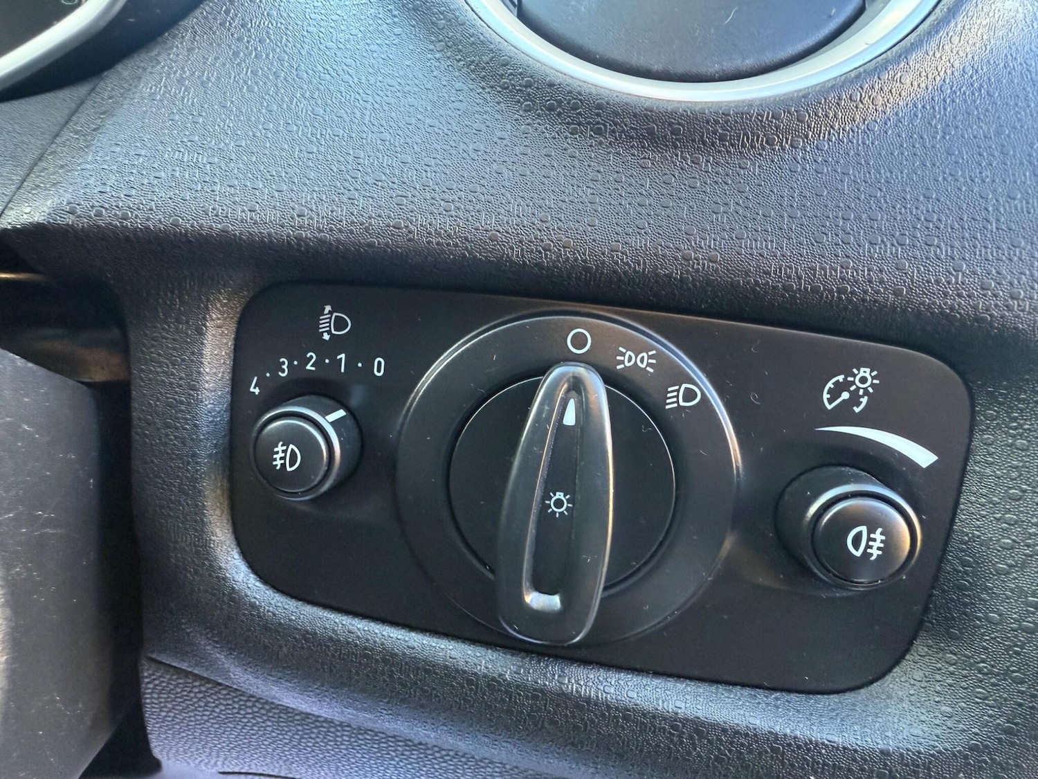 Used Ford Fiesta for sale - 77229472: Photo 32