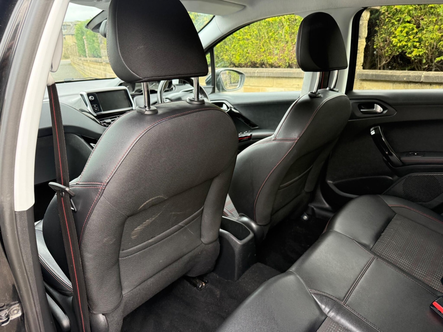 Used Peugeot 208 2016 for sale - 77853783: Photo 27