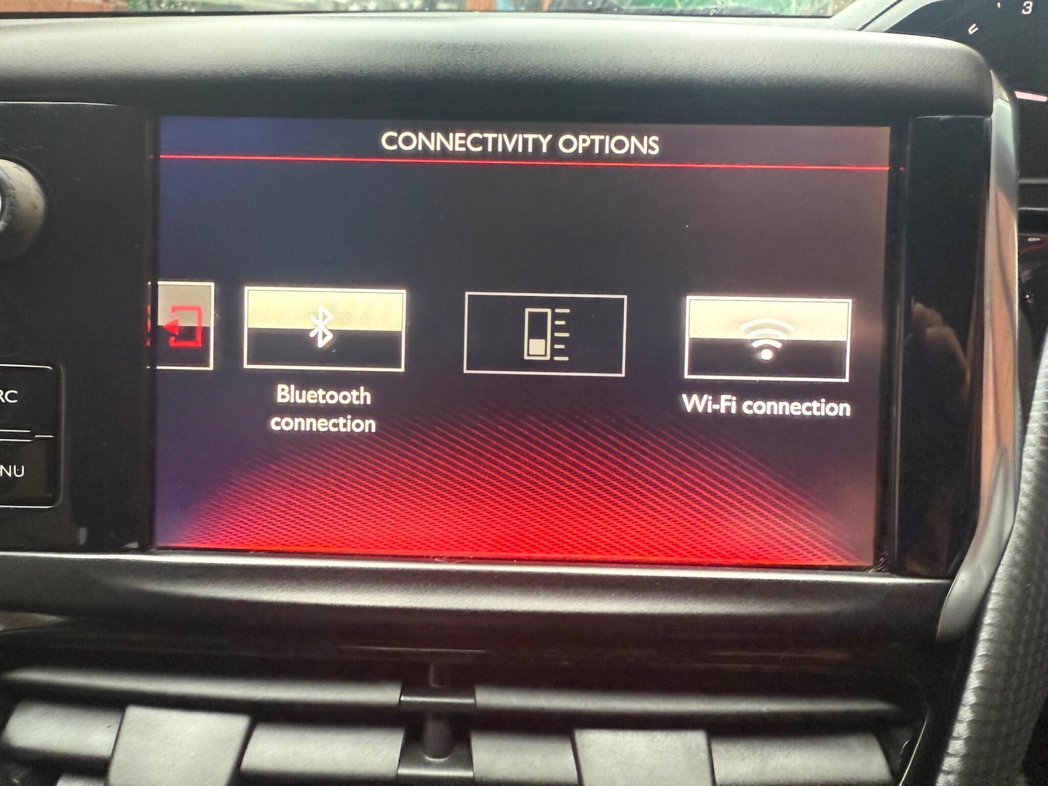 Used Peugeot 208 2016 for sale - 77853783: Photo 47