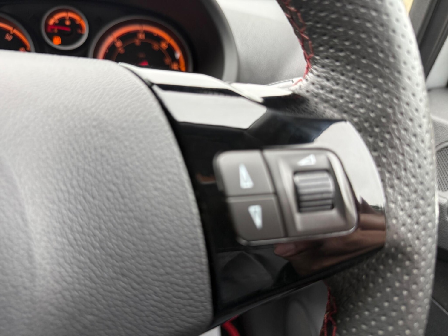 Used Vauxhall Corsa 2012 for sale - 77957259: Photo 33