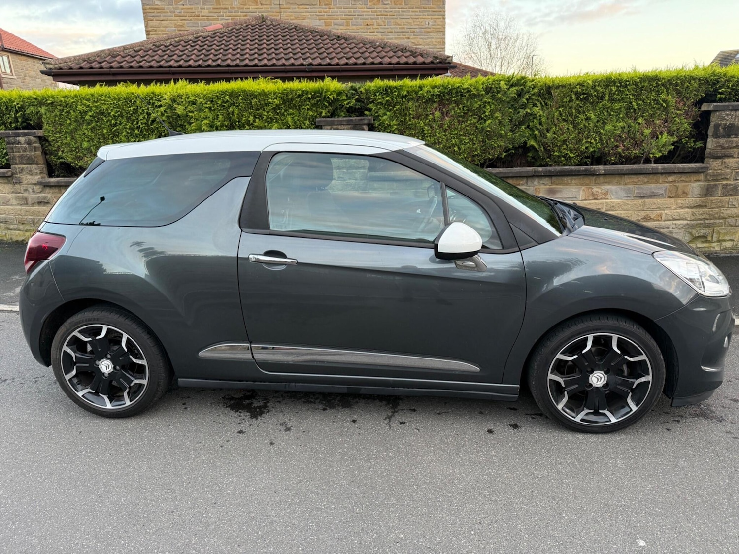 Used Citroen DS3 2015 for sale - 76625163: Photo 12