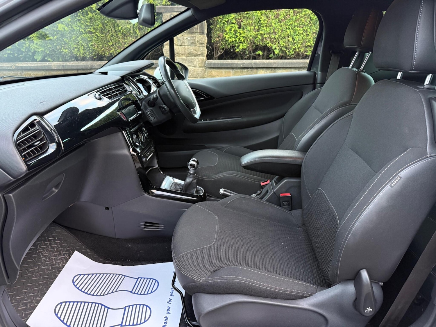 Used Citroen DS3 2015 for sale - 76625163: Photo 32